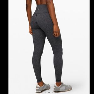 Lululemon Wunder Under High-Rise 28”  Leggings.